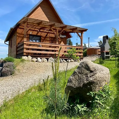 Alojamento de Turismo Selvagem Dolina Bella - Ogrzewany Domek Z Balia, Sauna I Kominkiem W Sercu Kaszub Golubie